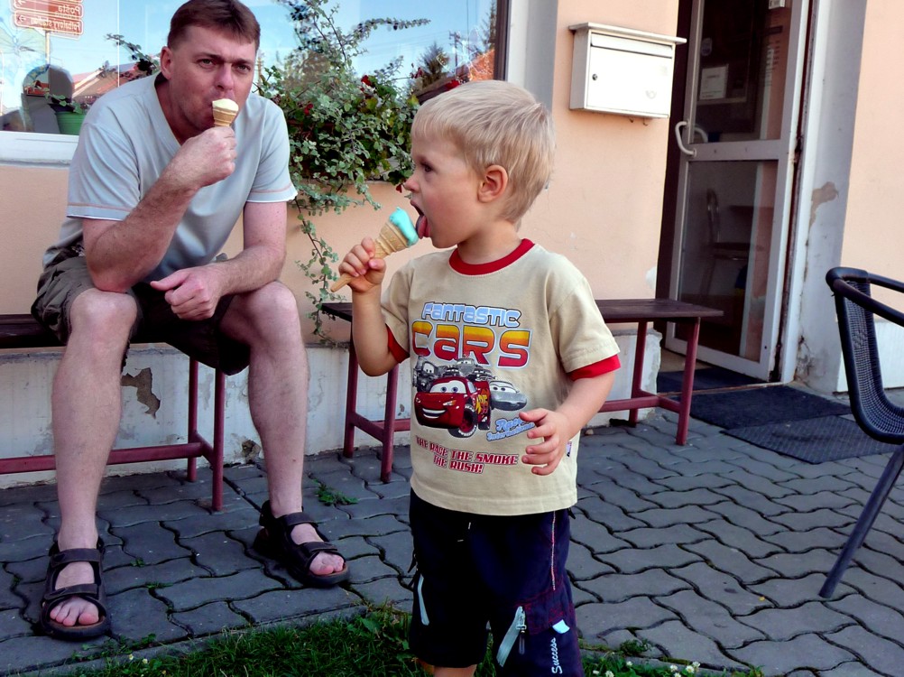 (918)P1040030